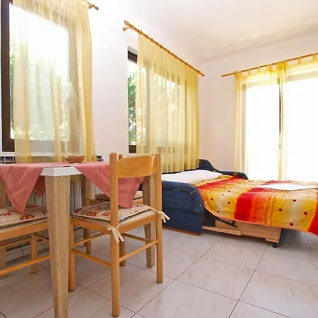 Fuer 2 Personen Ca 24 Qm In Pula-fondole, Istrien Istrische Riviera Apartment *