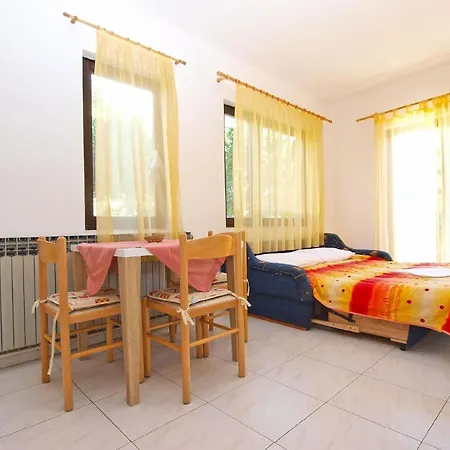 Fuer 2 Personen Ca 24 Qm In Pula-fondole, Istrien Istrische Riviera Apartment