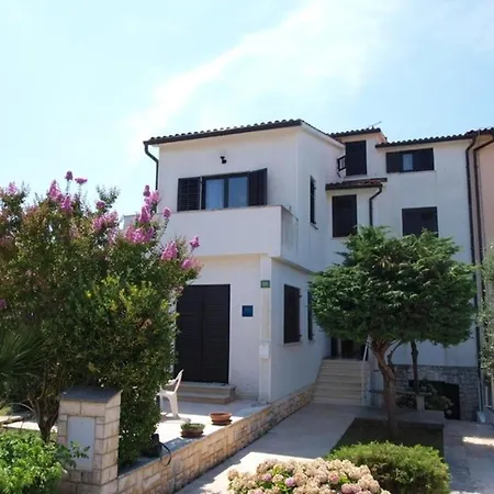Fuer 2 Personen Ca 24 Qm In Pula-fondole, Istrien Istrische Riviera Apartment Stinjan